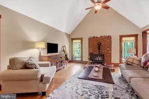 1210 White Church Rd, Gettysburg, PA 17325 - Photo 15