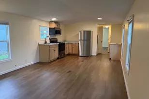 1104 W Elm Ave W, Hanover, PA 17331 - Photo 5