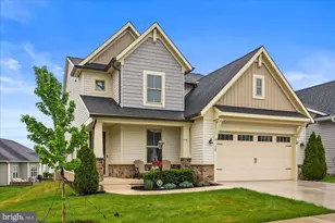 18 Broomsedge Ln, Gettysburg, PA 17325 - Photo 1
