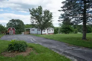 267 Old Westminster Rd, Hanover, PA 17331 - Photo 3