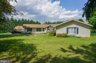 389 Basehoar Rd, Littlestown, PA 17340 - Photo 15