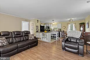 46 Elizabeth Ln, New Oxford, PA 17350 - Photo 5