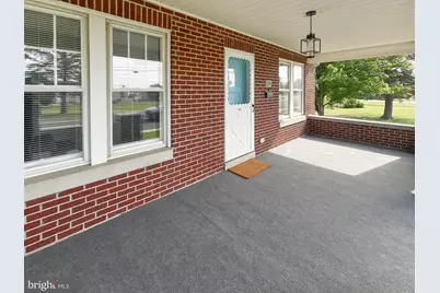 579 E King Street, Littlestown, PA 17340 - Photo 3