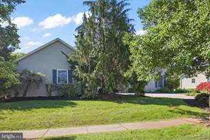 175 Hillside Dr, East Berlin, PA 17316 - Photo 3
