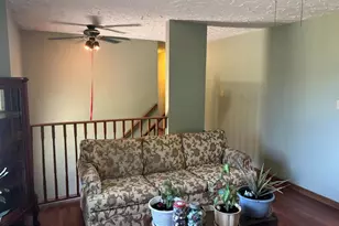 20 Commerce St, New Oxford, PA 17350 - Photo 7