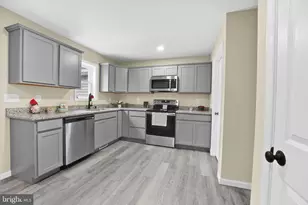 123 Homestead Dr, Gettysburg, PA 17325 - Photo 3