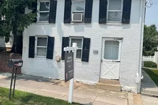 153 W King St, Abbottstown, PA 17301 - Photo 1