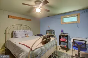 215 Pine Ridge Ln, Fayetteville, PA 17222 - Photo 27