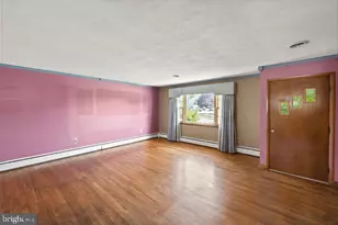 409 Queen St, Gettysburg, PA 17325 - Photo 11