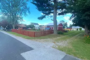 211 W Main St, Fairfield, PA 17320 - Photo 5