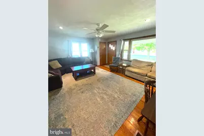 211 W Main Street, Fairfield, PA 17320 - Photo 11