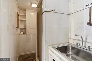 374 Maple Ave, Hanover, PA 17331 - Photo 9