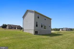 15 Logan Cir, Littlestown, PA 17340 - Photo 7
