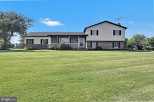 1285 Hunterstown Hampton Rd, New Oxford, PA 17350 - Photo 9