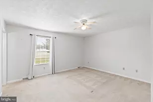 285 Drummer Dr, New Oxford, PA 17350 - Photo 15