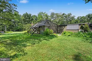 555 Studebaker Ln, New Oxford, PA 17350 - Photo 29