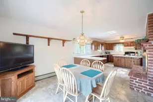 25 John Edward Dr, Littlestown, PA 17340 - Photo 11