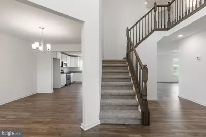 201 Red Stone Lane #87, Hanover, PA 17331 - Photo 3