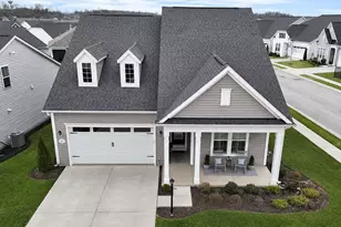 182 Rustic Wood Dr, Gettysburg, PA 17325 - Photo 1