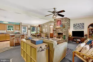 659 Curtis Dr, Gettysburg, PA 17325 - Photo 5