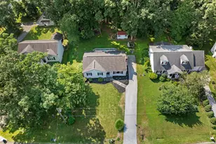 16 Halleck Dr, East Berlin, PA 17316 - Photo 3
