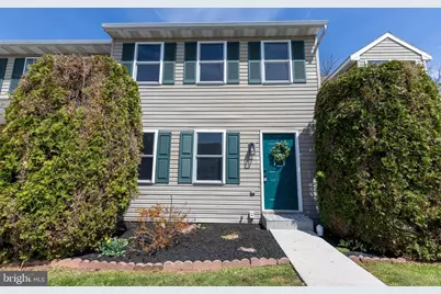10 Fiddler Drive #5, New Oxford, PA 17350 - Photo 1