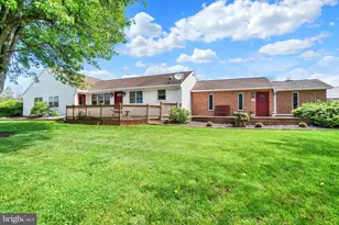 315 700 Rd, New Oxford, PA 17350 - Photo 1
