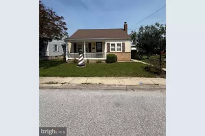 16 Pleasant Street, New Oxford, PA 17350 - Photo 1