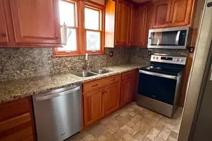 16 Pleasant St, New Oxford, PA 17350 - Photo 3
