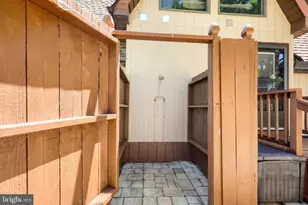 408 Lake Meade Dr, East Berlin, PA 17316 - Photo 29