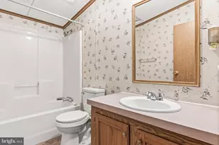 29 Hampshire Dr, New Oxford, PA 17350 - Photo 21