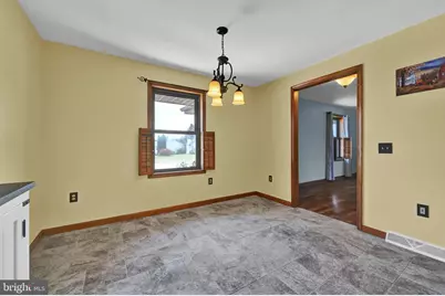 31 Seneca Drive, Hanover, PA 17331 - Photo 9