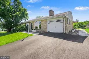 13 Ewell Dr, East Berlin, PA 17316 - Photo 3