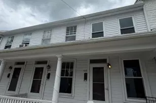 123 W King St, Littlestown, PA 17340 - Photo 1