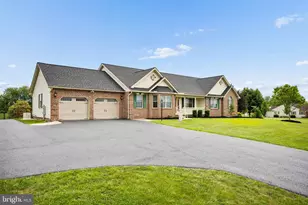 2165 Harney Rd, Littlestown, PA 17340 - Photo 3