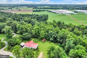 883 5 Points Rd, New Oxford, PA 17350 - Photo 31