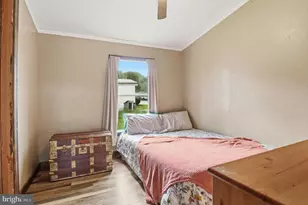 277 Berwick Rd, Abbottstown, PA 17301 - Photo 13
