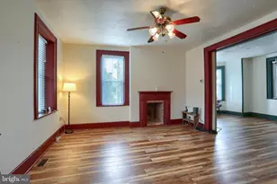 13 Hanover St, New Oxford, PA 17350 - Photo 9