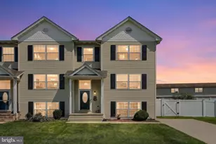 24 Squire Cir, Mc Sherrystown, PA 17344 - Photo 1