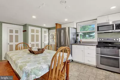 1003 Barlow Drive, Gettysburg, PA 17325 - Photo 17