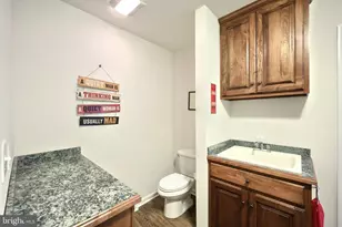 392 Onyx Rd, New Oxford, PA 17350 - Photo 19