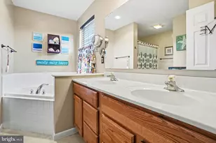 8 Sycamore Ct, Littlestown, PA 17340 - Photo 15