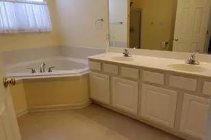 10 Kingsgate Ct, Gettysburg, PA 17325 - Photo 13