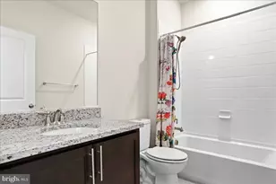101 Brookside Ln, Gettysburg, PA 17325 - Photo 5