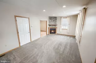 111 Pleasant St, New Oxford, PA 17350 - Photo 3