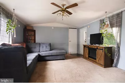 117 Sunrise Drive, Abbottstown, PA 17301 - Photo 3
