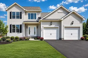 166 Red Stone Ln, Hanover, PA 17331 - Photo 3