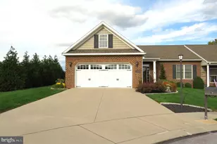 73 Stedtle Ct, Littlestown, PA 17340 - Photo 1