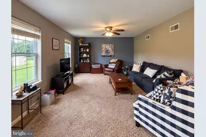 24 Los Alamitos Circle, Hanover, PA 17331 - Photo 7