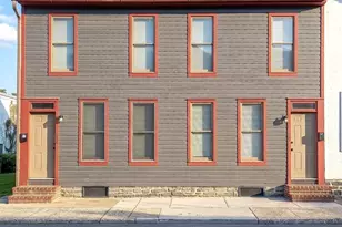 131 W Middle St, Gettysburg, PA 17325 - Photo 1